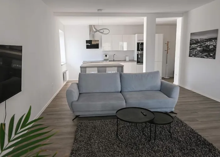 Lorenc Street Apartmán